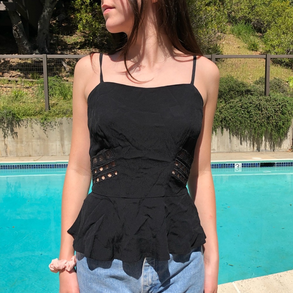 black LF top